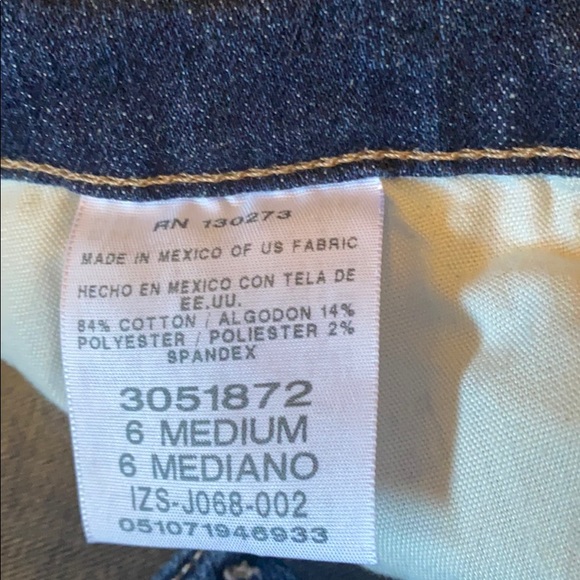 Lee Relaxed fit Straight Leg Jeans - Picture 9 of 10